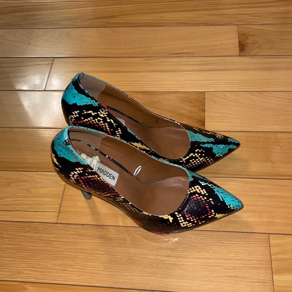 Steve Madden colorful snake heels size 7